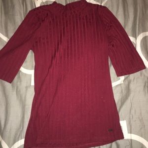 Holister turtle neck short sleeve shirt